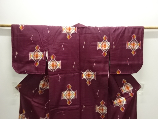  アンティーク　変わり菱模様織出し銘仙着物